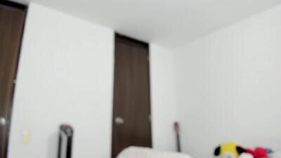 eli_dl public webcam profile photo 5