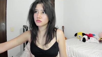 eli_dl public webcam profile photo 9