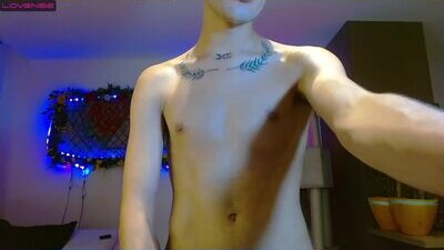 eliann_adam public webcam profile photo 10