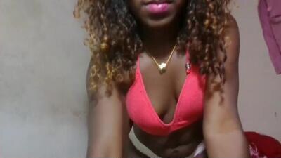 elina981 public webcam profile photo 4