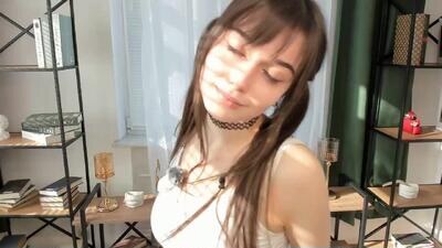 elispriston public webcam profile photo 4