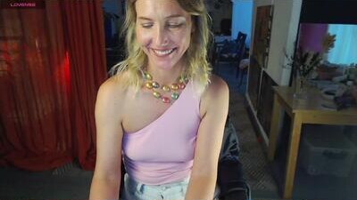 elizamayers public webcam profile photo 6