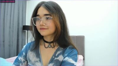 elizzimeiko_ public webcam profile photo 6