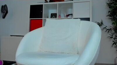 ella_squirt public webcam profile photo 6