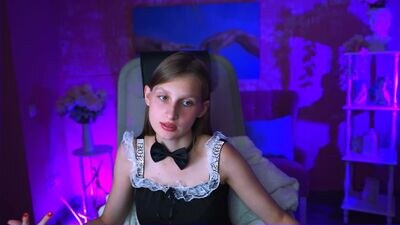 ellahorton public webcam profile photo 2