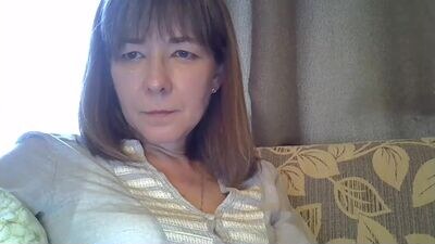 ellajohnsonx public webcam profile photo 3