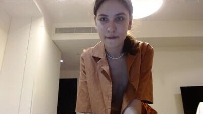 elli_rosse public webcam profile photo 10