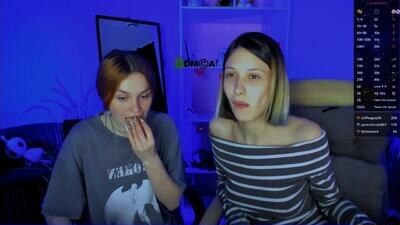 ellie_fire public webcam profile photo 2