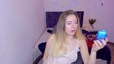 elliebarns public webcam profile photo 4