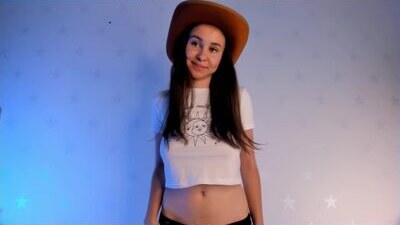 elliehunt public webcam profile photo 10
