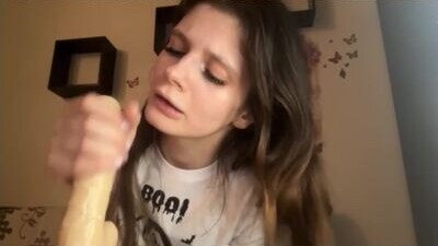elliewalkersdreamgirl public webcam profile photo 8