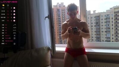 elliot_muscle02 public webcam profile photo 2