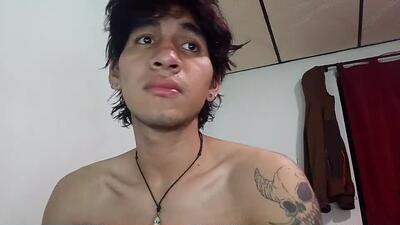 elliotazert public webcam profile photo 2
