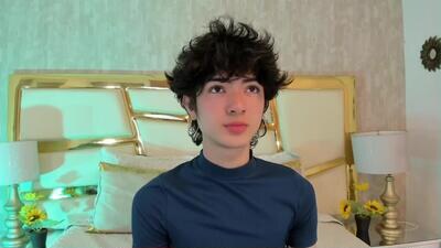 elliotvolkov public webcam profile photo 3