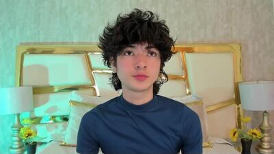 elliotvolkov public webcam profile photo 4