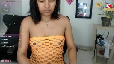 elly_willis public webcam profile photo 8