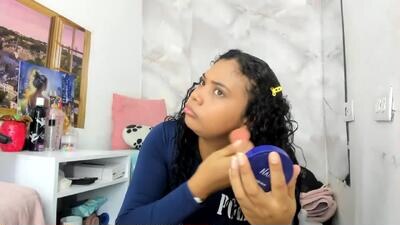ellybloom public webcam profile photo 2