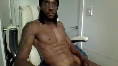 elong9 public webcam profile photo 3