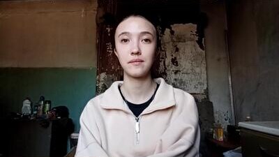 elouisevallian public webcam profile photo 6