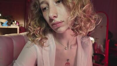 elsie_sweetgirl public webcam profile photo 4