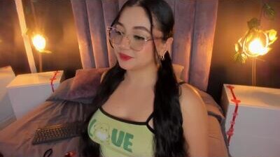 ema_jhonss public webcam profile photo 8