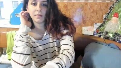 emajames public webcam profile photo 3