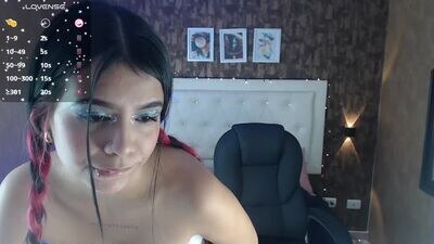 emalinda__hills public webcam profile photo 2