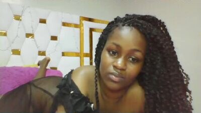 embermalkia_101 public webcam profile photo 6