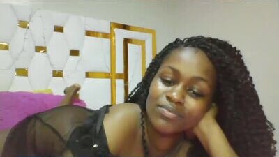 embermalkia_101 public webcam profile photo 7