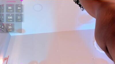emely_deluxe public webcam profile photo 10