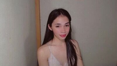 emelyn_fuckdoll public webcam profile photo 6