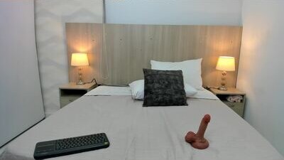 emili_lenus public webcam profile photo 8