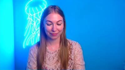emilia_ilia public webcam profile photo 4