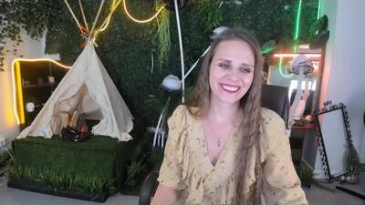 emiliabedy public webcam profile photo 7