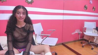 emiliaguerrero public webcam profile photo 6