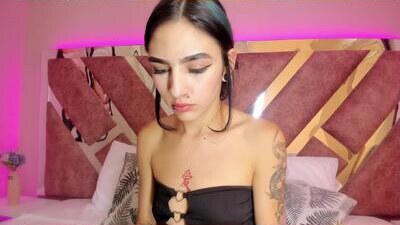 emiliaponce public webcam profile photo 6