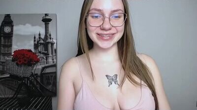 emilisexy_ public webcam profile photo 6