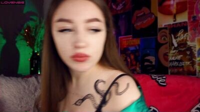 emily___ross public webcam profile photo 4