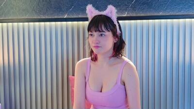 emily_amura
