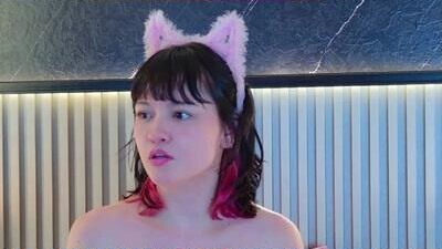 emily_amura public webcam profile photo 5