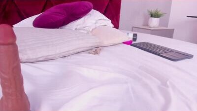 emily_clarkk_ public webcam profile photo 8