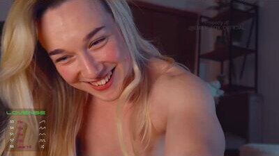 emily_fox_official public webcam profile photo 8