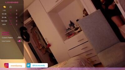 emily_pearl_ public webcam profile photo 3