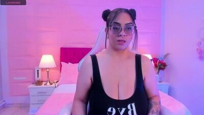 emily_vausse public webcam profile photo 3