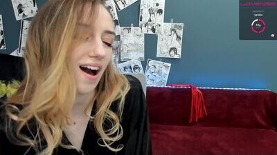 emily_w0w_ public webcam profile photo 2