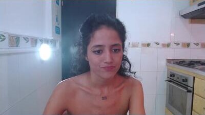 emily_zc1 public webcam profile photo 10