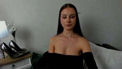 emilycharming public webcam profile photo 4