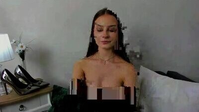 emilycharming public webcam profile photo 6