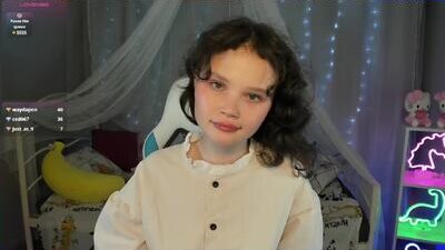 emilychaves public webcam profile photo 6