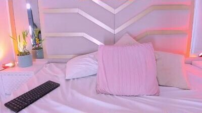 emilycruzz_ public webcam profile photo 10